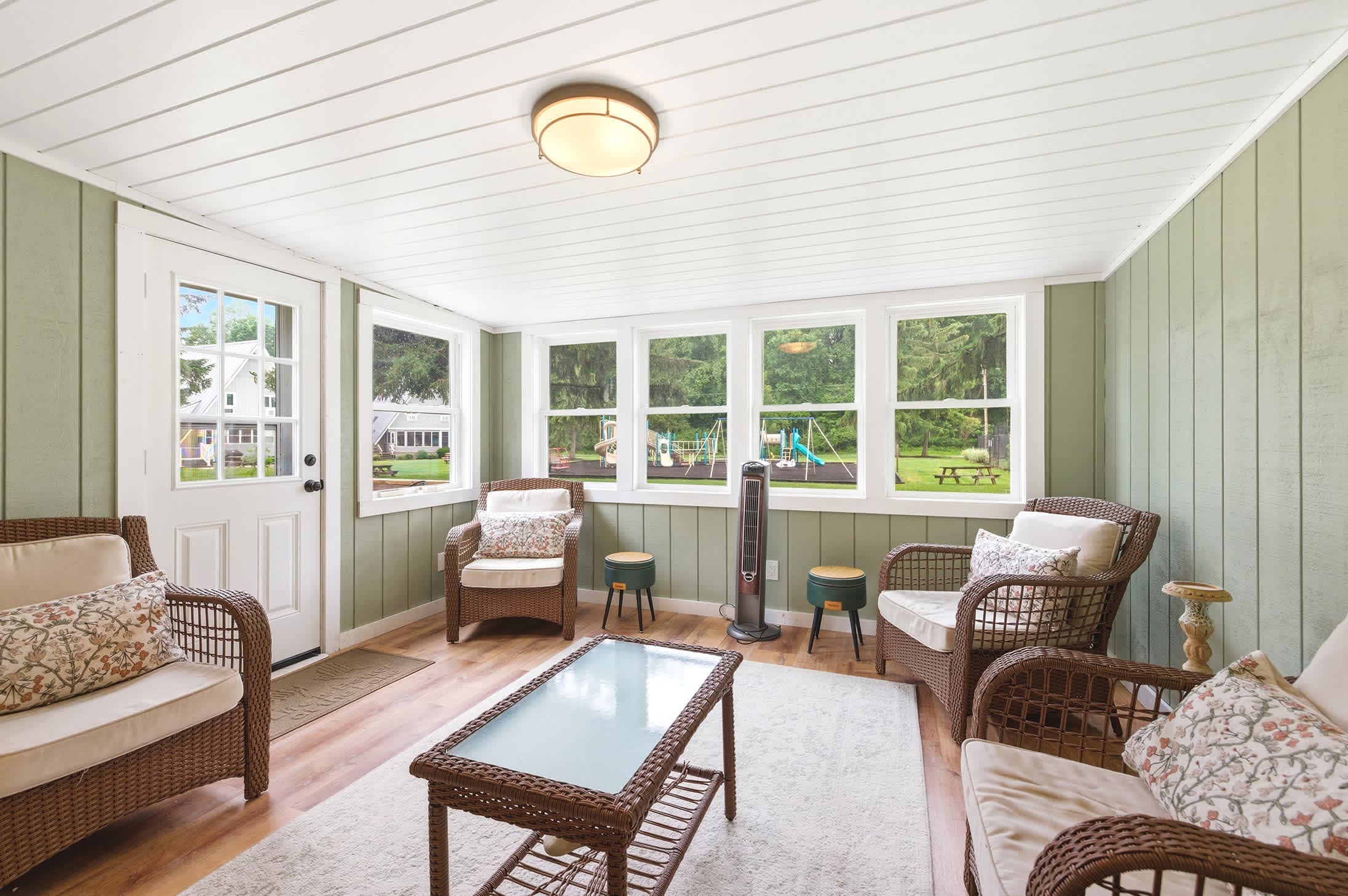 Chalet #81 - Nr Pool & Tennis & Resort Amenities — photo 1 of 21